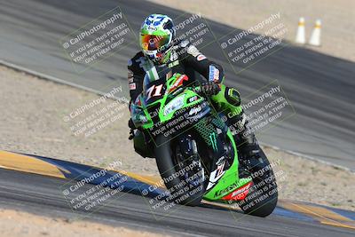 media/Nov-15-2024-CVMA Friday Practice (Fri) [[b142d29251]]/4-Group 4 and Trackday/Session 2 (Turn 10)/